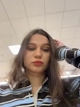 Niki Hug online show from 01-08-26, 09:15