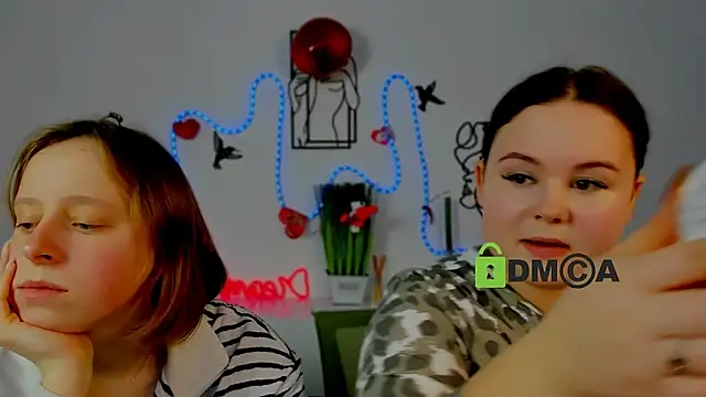 Snapshot of keuli_li chatting on 02-14-26, 06:46 keuli li online show from 02-14-26, 06:46