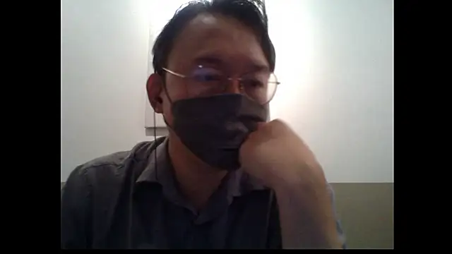 Snapshot of littlegoddyboy chatting on 01-08-26, 03:01 littlegoddyboy online show from 01-08-26, 03:01