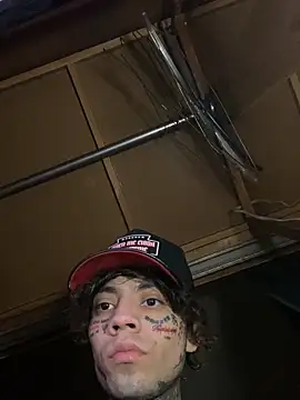 baby young online show from 12-18-25, 04:17