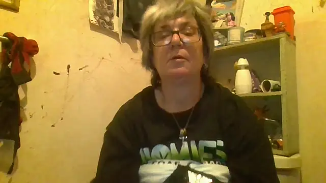 becky1111 online show from 06-11-26, 05:48