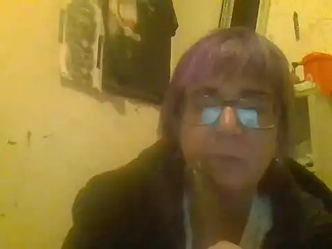 becky1111 online show from 06-23-26, 03:32
