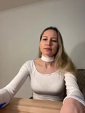 1Moonlight1 online show from 02-21-26, 06:21