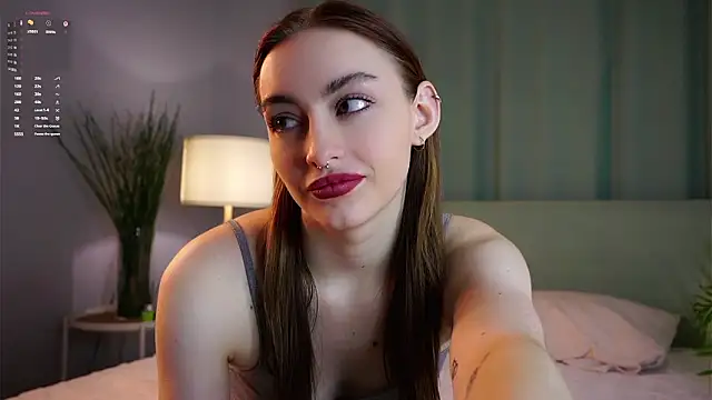 BeckiMacreno online show from 02-11-26, 01:55