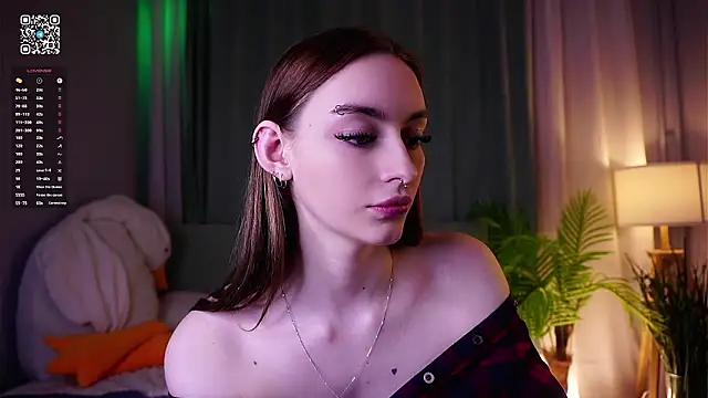 Snapshot of BeckiMacreno chatting on 03-26-26, 03:10 BeckiMacreno online show from 03-26-26, 03:10