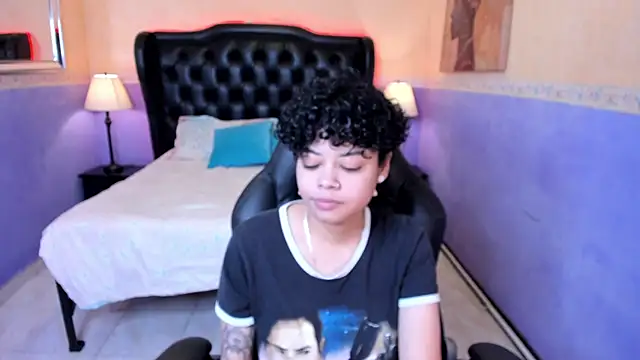 Sasha Venom online show from 02-12-26, 11:37