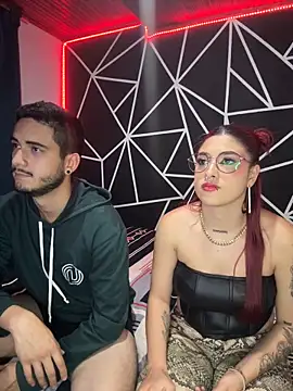 Makenzy darly online show from 12-18-25, 04:39