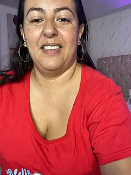 Snapshot of evelyn_harpeery chatting on 07-16-26, 11:07 evelyn harpeery online show from 07-16-26, 11:07