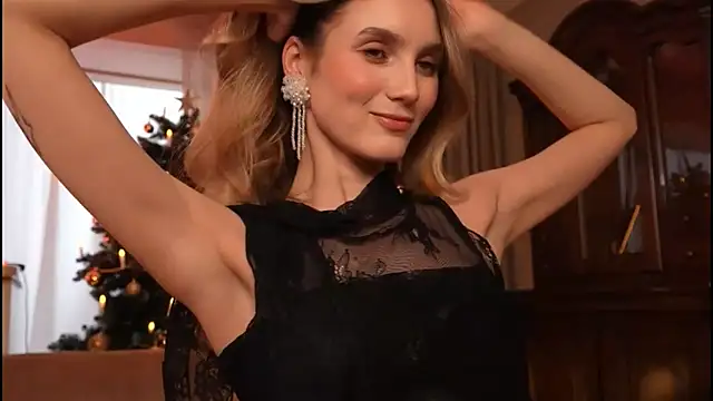 Evva Ballery  online show from 12-17-25, 04:12