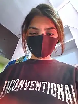 Snapshot of kinsu4763 chatting on 01-11-26, 04:08 kinsu4763 online show from 01-11-26, 04:08