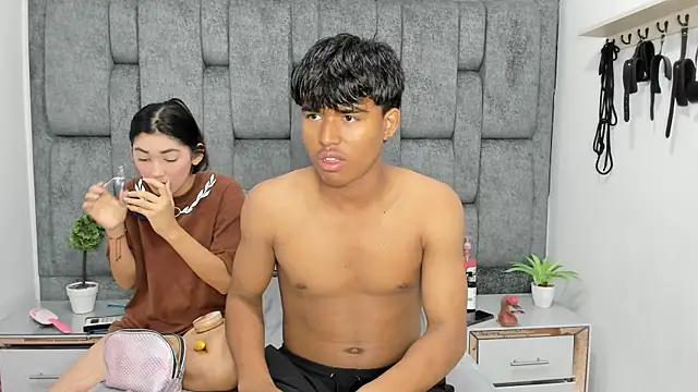 Snapshot of Raven_OS chatting on 01-13-26, 12:31 Raven OS online show from 01-13-26, 12:31