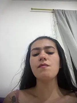 Snapshot of Adrenaline_crazy chatting on 06-05-26, 02:38 Adrenaline crazy online show from 06-05-26, 02:38