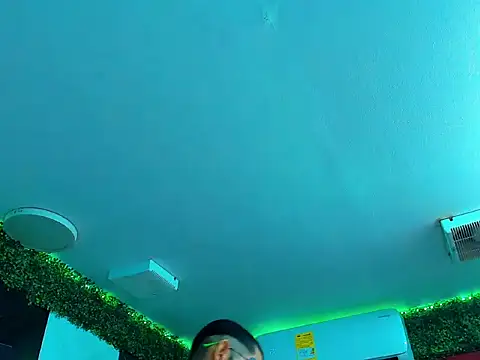 Boy tatto77 online show from 04-19-26, 05:36