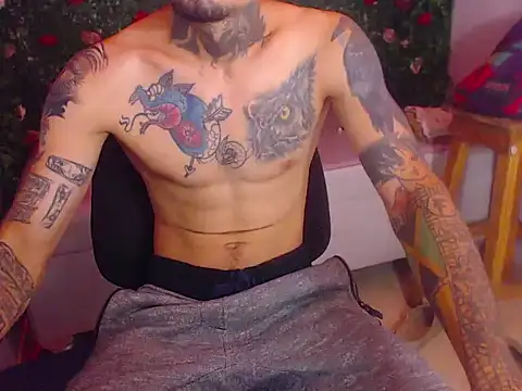 Snapshot of Boy_tatto77 chatting on 06-02-26, 01:00 Boy tatto77 online show from 06-02-26, 01:00