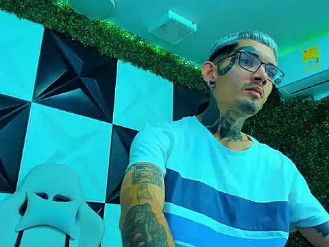 Boy tatto77 online show from 02-10-26, 05:56