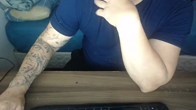 drlluis online show from 02-19-26, 04:04