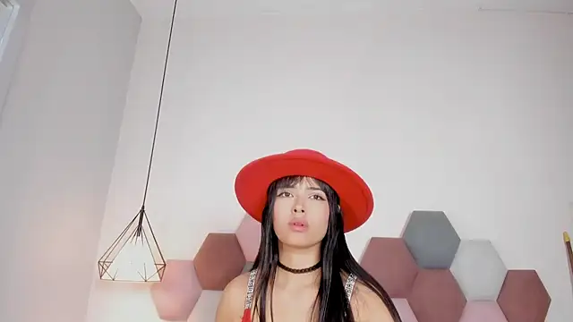 GahiaBelucci online show from 04-08-26, 04:41