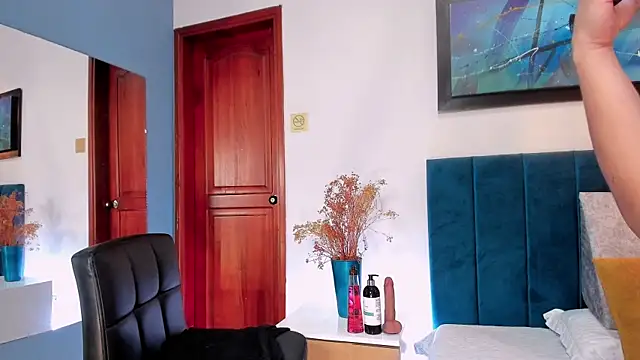 Snapshot of GahiaBelucci chatting on 01-15-26, 11:57 GahiaBelucci online show from 01-15-26, 11:57