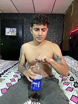 JustynAle2025 online show from 03-23-26, 05:18