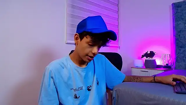 maxfrost 1 online show from 01-11-26, 07:21