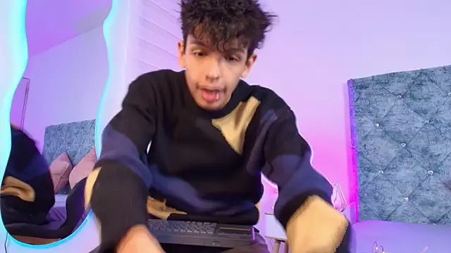 maxfrost 1 online show from 01-15-26, 07:17