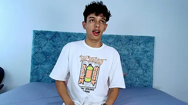 maxfrost 1 online show from 12-19-25, 07:16