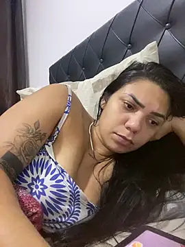 Nini  online show from 02-15-26, 10:36