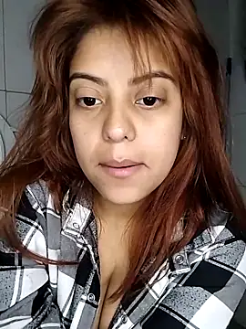 mia hottie2210 online show from 12-21-25, 08:16