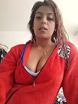 mia hottie2210 online show from 01-09-26, 04:36