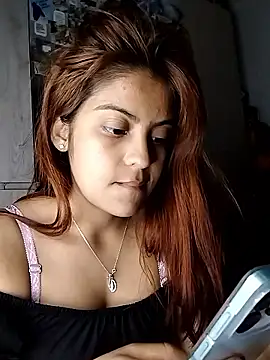 mia hottie2210 online show from 01-11-26, 02:40