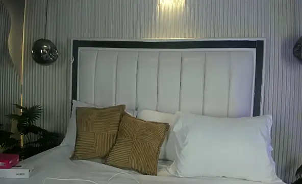 FiorelaSton online show from 04-11-26, 04:09