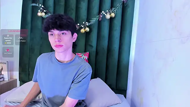 Aron valverde online show from 01-06-26, 02:15