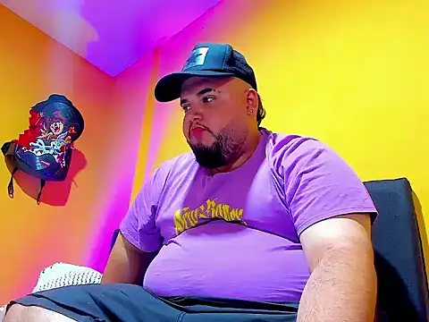 gainer chubby hot online show from 12-22-25, 01:17