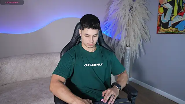 Noah Clarkk online show from 07-07-26, 05:38