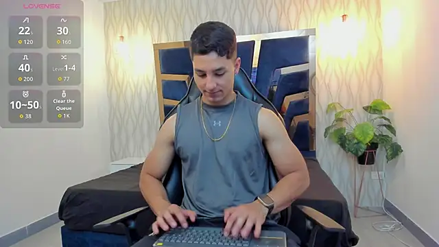 Noah Clarkk online show from 04-27-26, 05:11