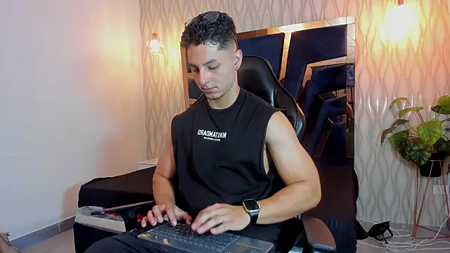 Noah Clarkk online show from 03-28-26, 05:25