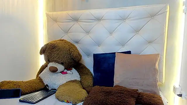 danna rivera0 online show from 01-09-26, 07:32