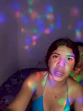 Snapshot of lantin_sex_3 chatting on 04-17-26, 11:18 lantin sex 3 online show from 04-17-26, 11:18