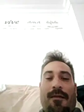 Snapshot of zeur chatting on 01-12-26, 04:14 zeur online show from 01-12-26, 04:14