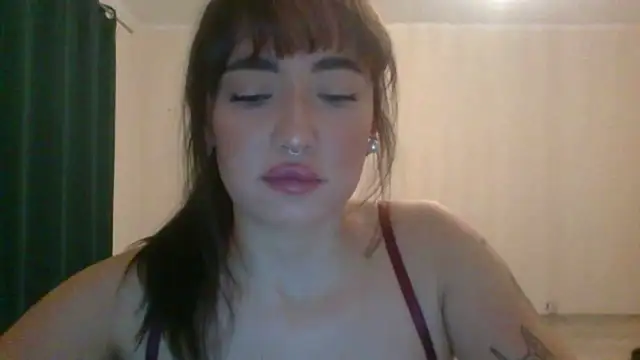 Snapshot of LexiSpicy chatting on 02-02-26, 05:34 LexiSpicy online show from 02-02-26, 05:34