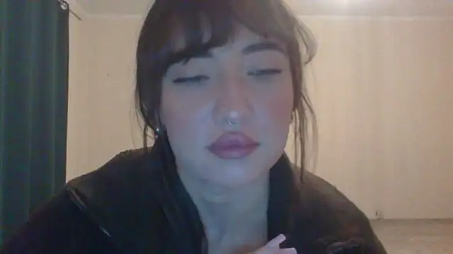 Snapshot of LexiSpicy chatting on 02-04-26, 05:30 LexiSpicy online show from 02-04-26, 05:30