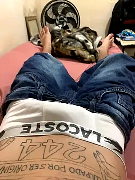 heitorpaugrande online show from 12-23-25, 06:02