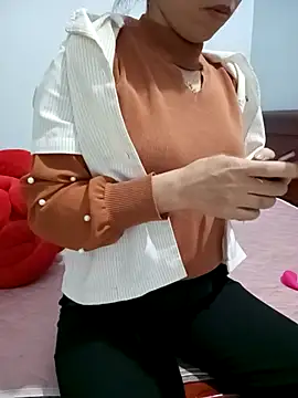 Sweet-Berryy online show from 02-14-26, 11:05