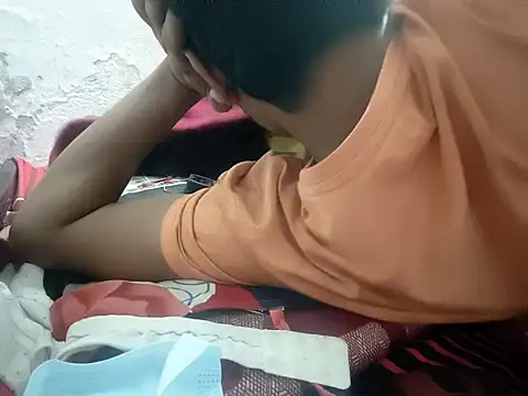 Snapshot of Premraj_radherani chatting on 02-12-26, 11:04 Premraj radherani online show from 02-12-26, 11:04