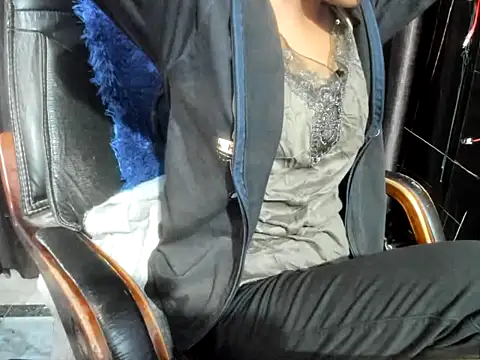 Priya Sengar online show from 01-08-26, 03:23