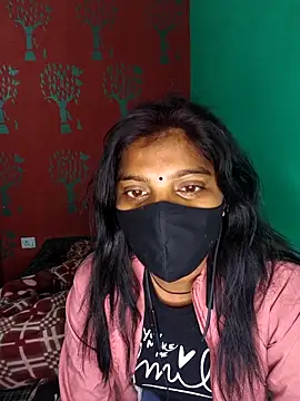 QWEEN7B online show from 12-18-25, 04:55