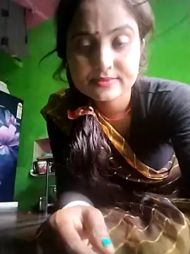 Snapshot of Cut_salni chatting on 07-23-26, 01:58 Cut salni online show from 07-23-26, 01:58