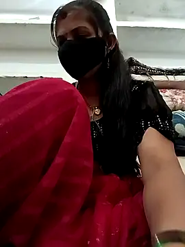 Snapshot of Bandna_thakur chatting on 02-27-26, 08:25 Bandna thakur online show from 02-27-26, 08:25