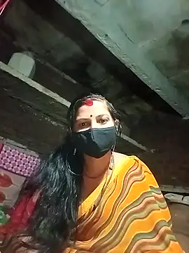 Snapshot of Bandna_thakur chatting on 12-20-25, 08:06 Bandna thakur online show from 12-20-25, 08:06