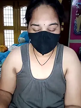 maduri   online show from 04-21-26, 07:48